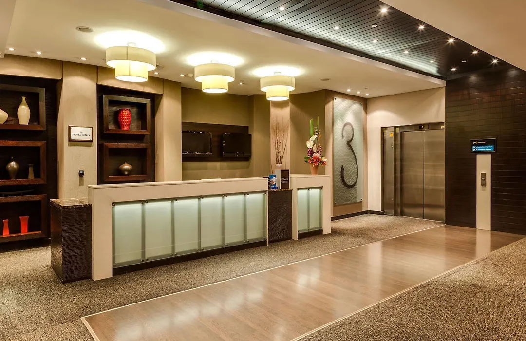 Protea Hotel By Marriott Transit O.R. Tambo Airport-1